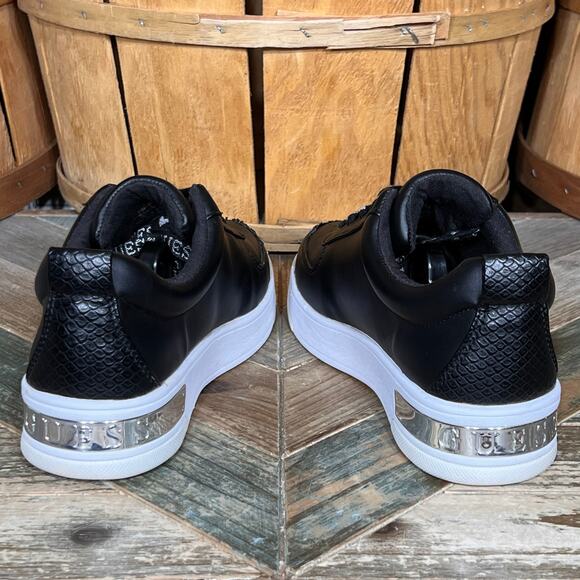 Guess Hype Black Faux Leather White Platform Sneakers Womens Size 6.5 - Picture 8 of 11